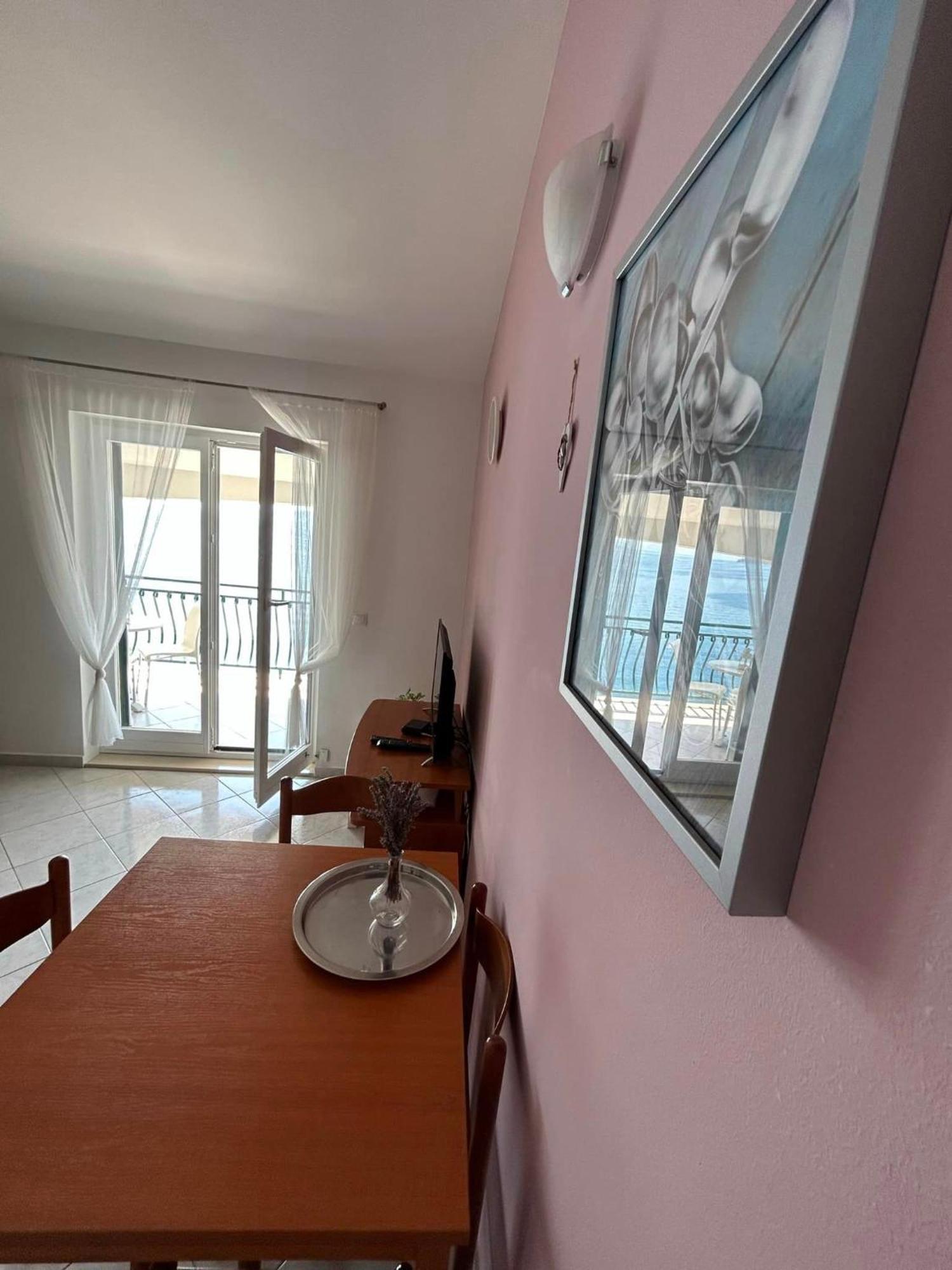 Apartments File Five Podgora Esterno foto