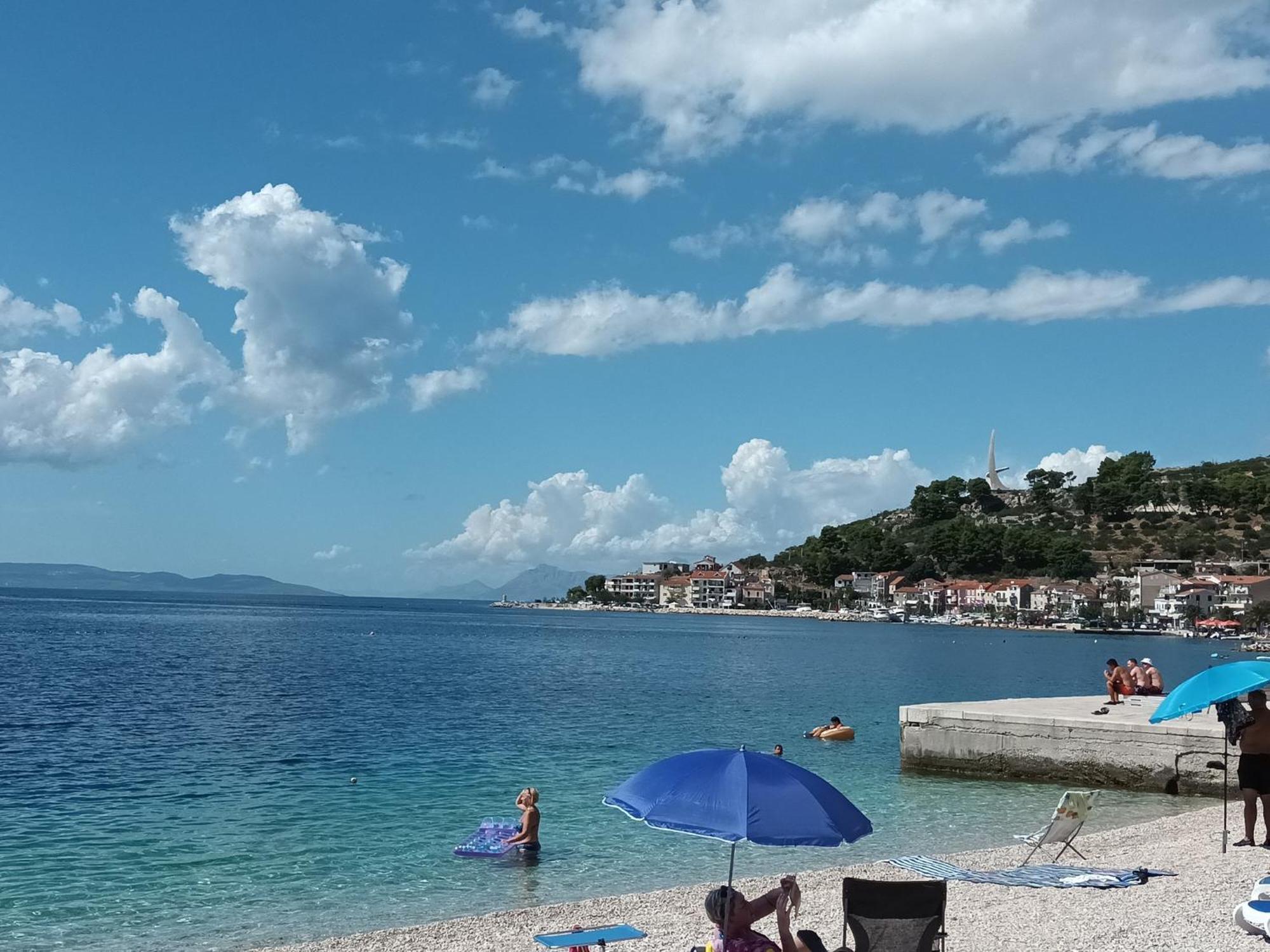 Apartments File Five Podgora Esterno foto
